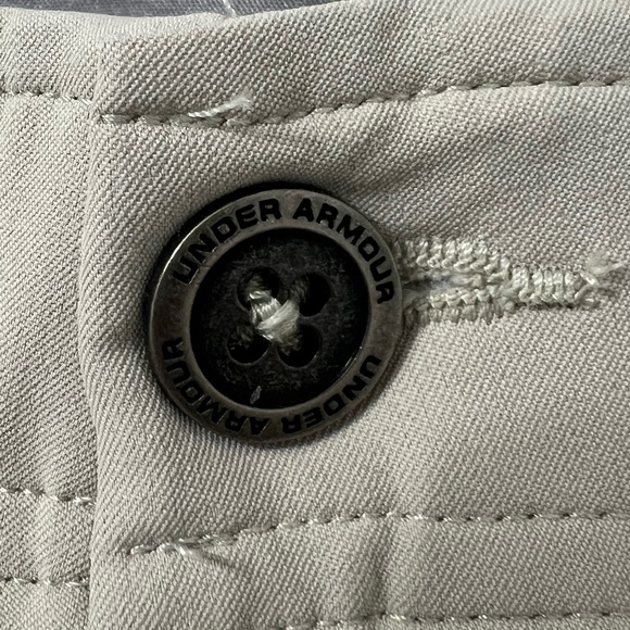Under Armour Khaki Shorts - Picture 5 of 11
